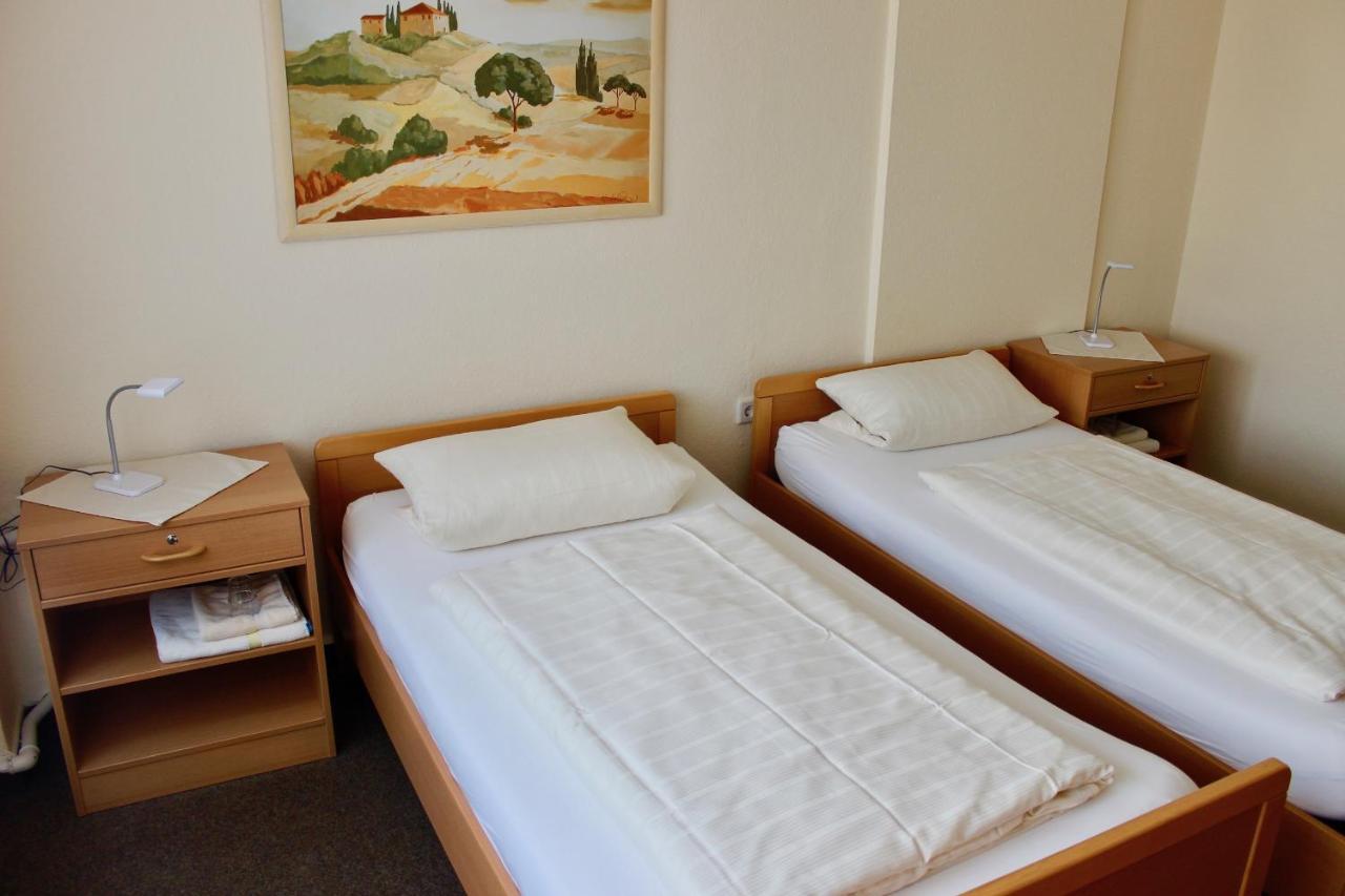 Hotel Gasthof Klusmeyer Білефельд Екстер'єр фото